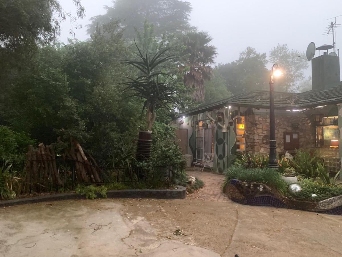 יוהנסבורג Rabbit Hole Hotel מראה חיצוני תמונה