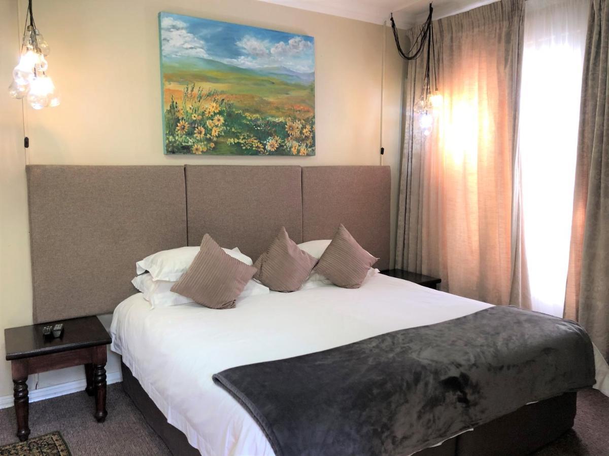 יוהנסבורג Rabbit Hole Hotel מראה חיצוני תמונה
