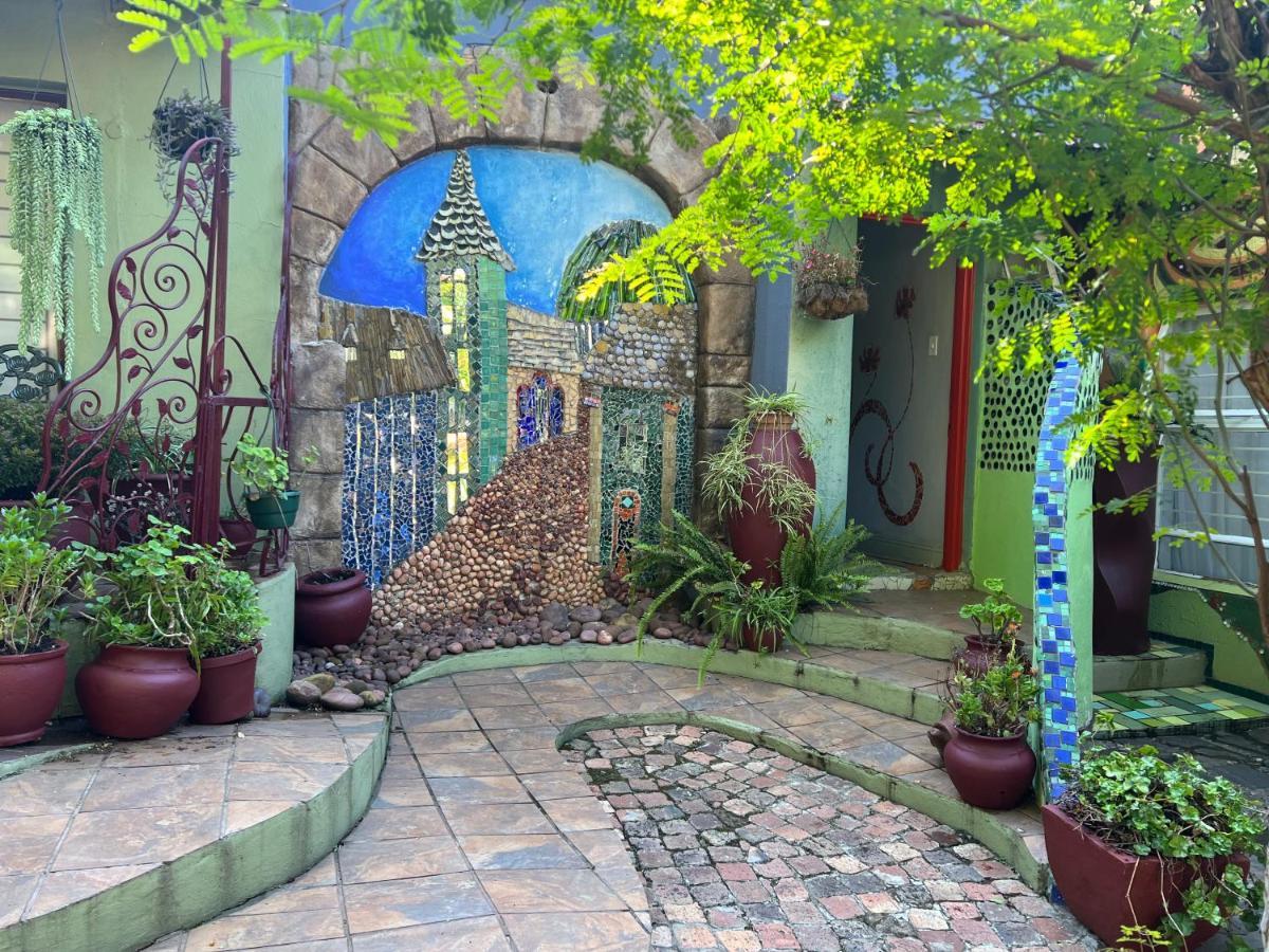יוהנסבורג Rabbit Hole Hotel מראה חיצוני תמונה
