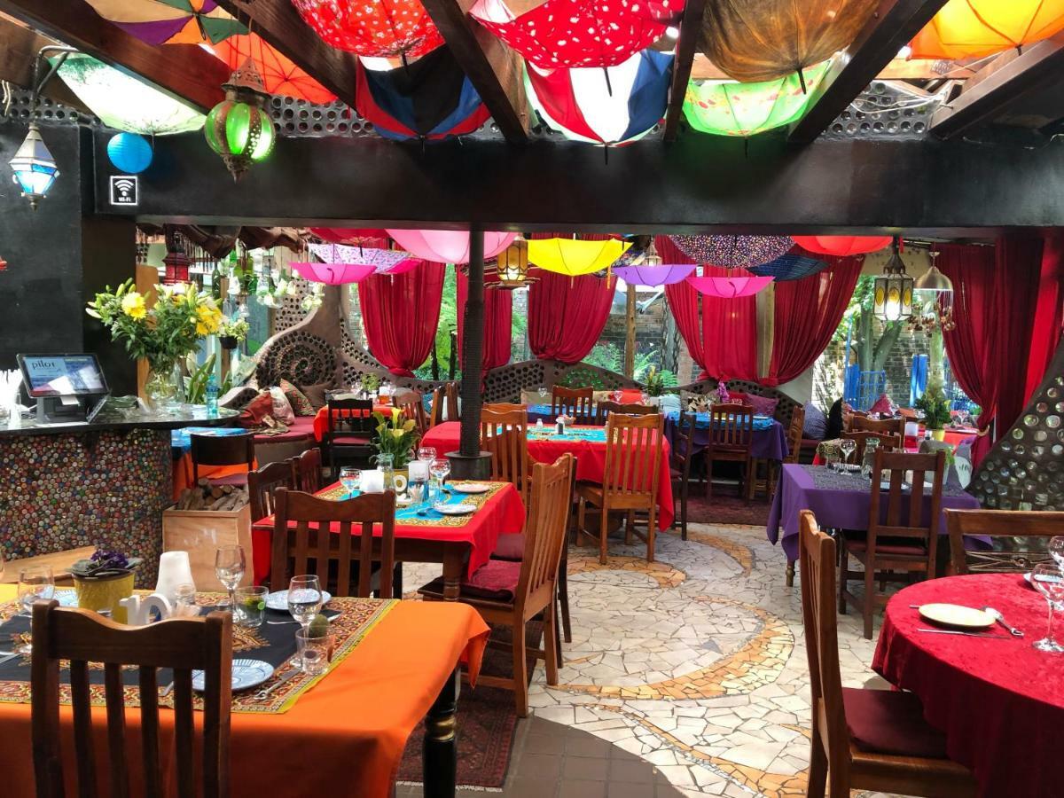 יוהנסבורג Rabbit Hole Hotel מראה חיצוני תמונה